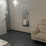 Li Cumpari Salentini Lecce