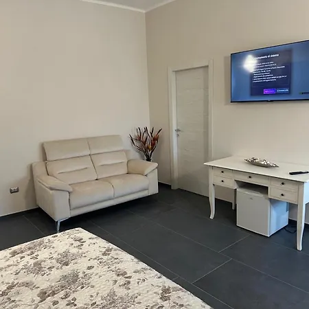 Li Cumpari Salentini Lecce