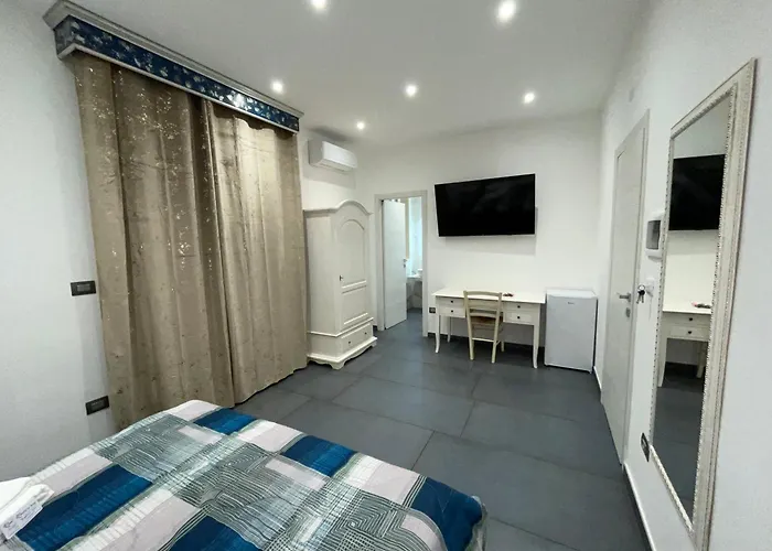 Li Cumpari Salentini לצ'ה